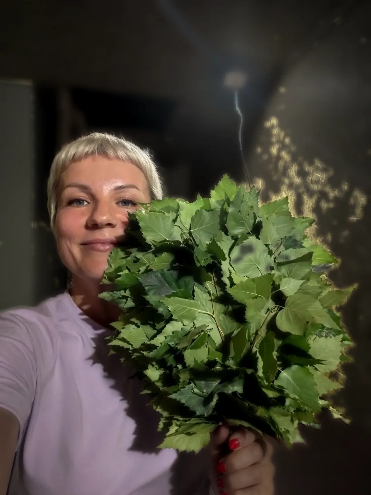 Гостья со своим веником